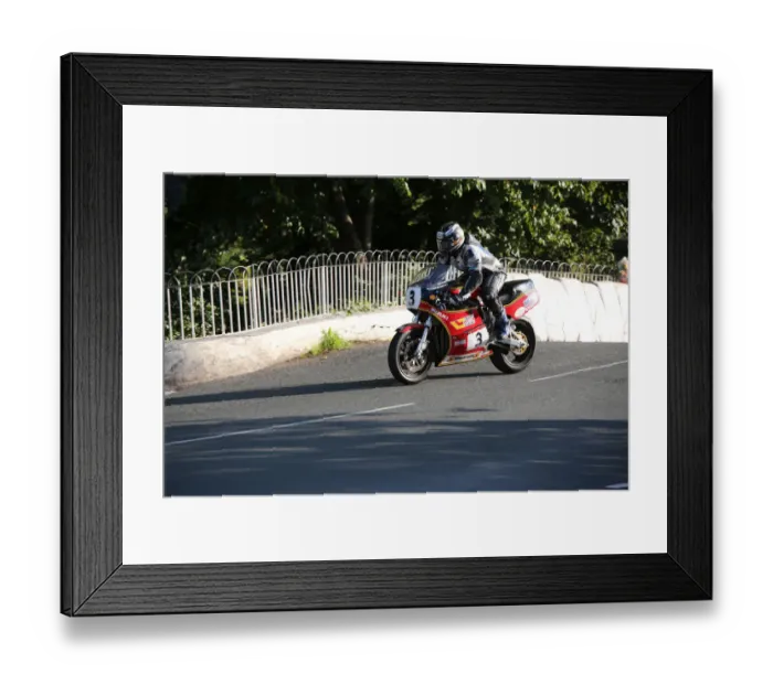 Framed Print : Michael Dunlop (Suzuki) 2015 Formula 1 Classic TT Framed Print : Michael Dunlop (Suzuki) 2015 Formula 1 Classic TT
