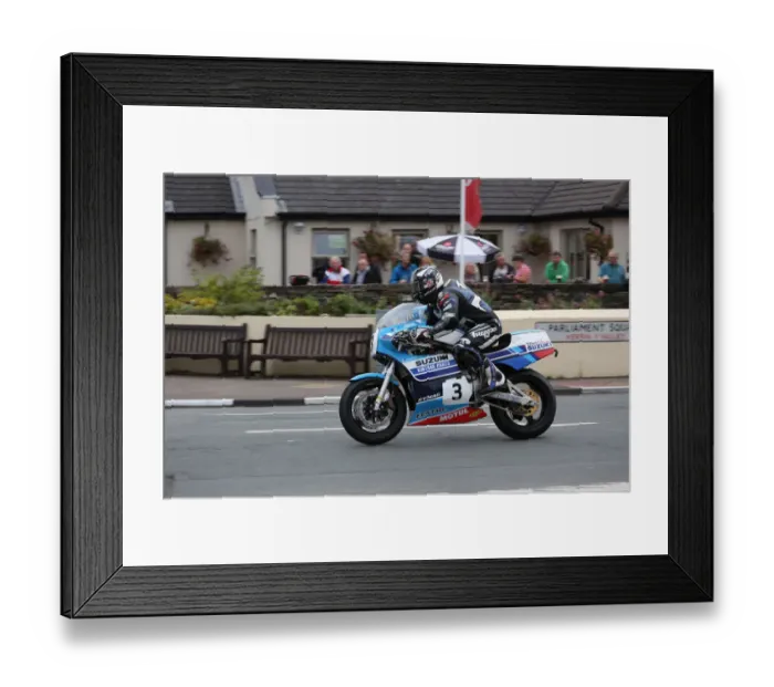Framed Print : Michael Dunlop (Suzuki) 2016 Superbike Classic TT Framed Print : Michael Dunlop (Suzuki) 2016 Superbike Classic TT