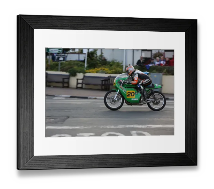 Framed Print : Maria Costello (Paton) 2015 500 Classic TT Framed Print : Maria Costello (Paton) 2015 500 Classic TT