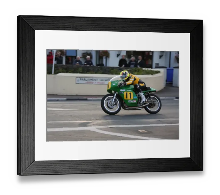 Framed Print : Ian Lougher (Paton) 2015 500 Classic TT Framed Print : Ian Lougher (Paton) 2015 500 Classic TT