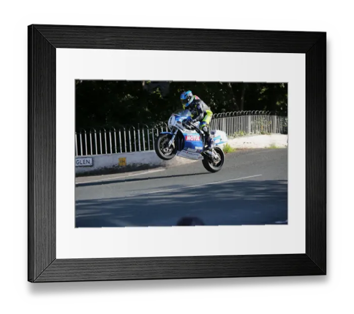 Framed Print : David Johnson (Suzuki) 2015 Formula 1 Classic TT Framed Print : David Johnson (Suzuki) 2015 Formula 1 Classic TT