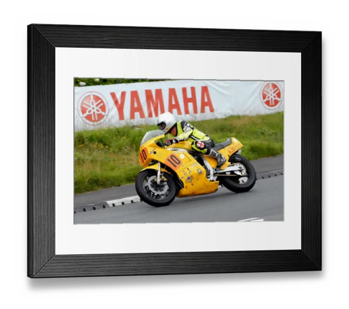 Framed Print : Neil Vicars (Suzuki) 2011 Classic Superbike Manx Grand Prix Framed Print : Neil Vicars (Suzuki) 2011 Classic Superbike Manx Grand Prix