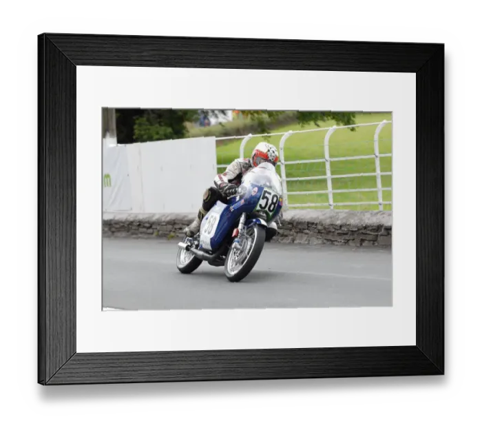 Framed Print : Barry Davidson (Suzuki) 2011 Lightweight Classic Manx Grand Prix Framed Print : Barry Davidson (Suzuki) 2011 Lightweight Classic Manx Grand Prix