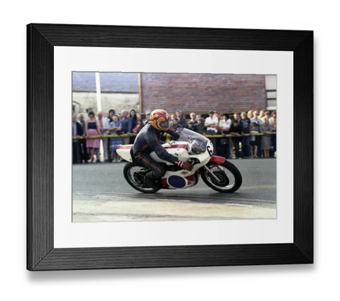 Framed Print : Courtney Junk (Yamaha) 1978 Senior TT Framed Print : Courtney Junk (Yamaha) 1978 Senior TT