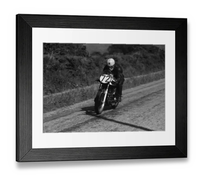 Framed Print : Bill Anderson (Norton) 1957 Junior Manx Grand Prix Framed Print : Bill Anderson (Norton) 1957 Junior Manx Grand Prix
