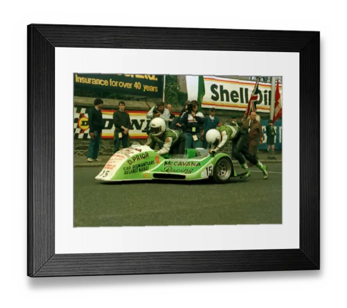 Framed Print : Martin Murphy & Alan Langton (Yamaha) 1986 Sidecar TT Framed Print : Martin Murphy & Alan Langton (Yamaha) 1986 Sidecar TT