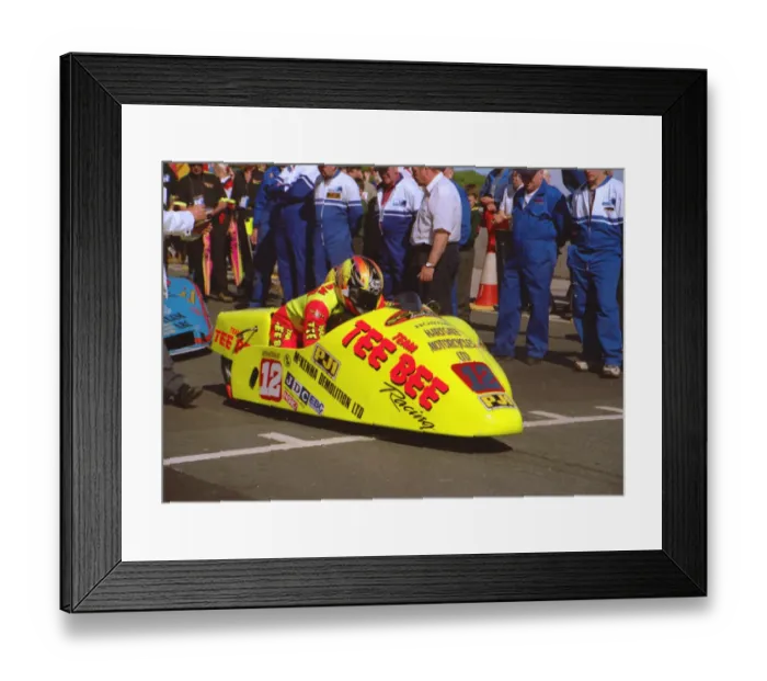 Framed Print : Rob Cameron & Paul Randall (Honda) 1999 Sidecar TT Framed Print : Rob Cameron & Paul Randall (Honda) 1999 Sidecar TT