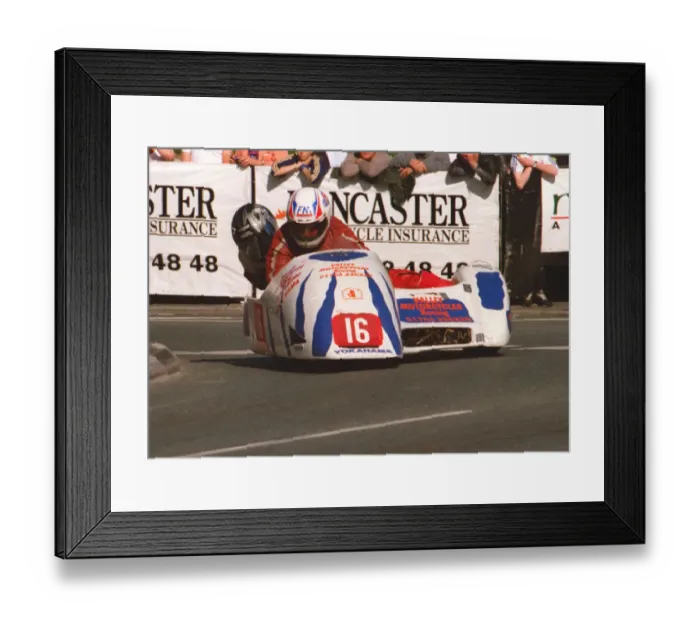 Framed Print : Peter Nuttall & Nick Crowe (Ireson Yamaha) 1999 Sidecar TT Framed Print : Peter Nuttall & Nick Crowe (Ireson Yamaha) 1999 Sidecar TT