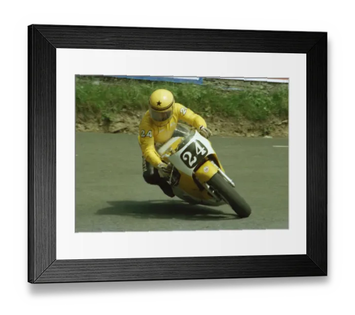 Framed Print : Neil Tuxworth (Yamaha) 1986 Formula 2 TT Framed Print : Neil Tuxworth (Yamaha) 1986 Formula 2 TT