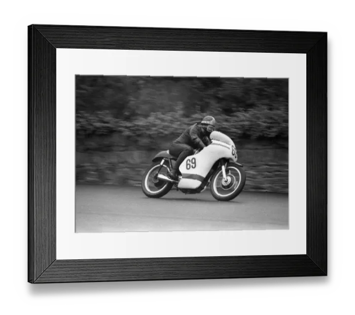 Framed Print : Robin Dawson (AJS) 1962 Junior Manx Grand Prix