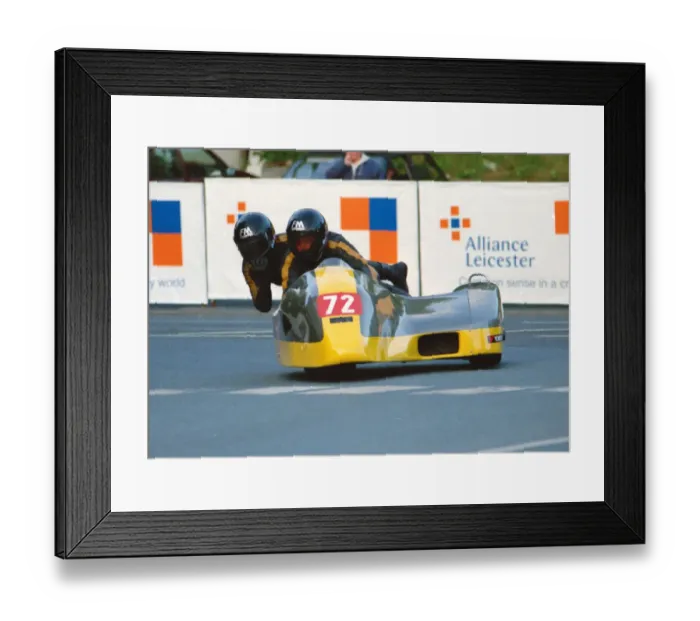 Framed Print : Jon Perkins & Peter Allebone (Judarch) 2000 Sidecar TT Framed Print : Jon Perkins & Peter Allebone (Judarch) 2000 Sidecar TT