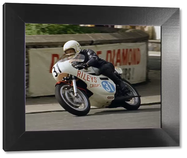 Rick Burrows (Yamaha) 1974 Junior Manx Grand Prix