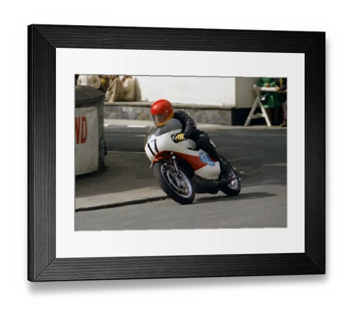 Framed Print : Cliff Mylchreest (Yamaha) 1974 Junior Manx Grand Prix Framed Print : Cliff Mylchreest (Yamaha) 1974 Junior Manx Grand Prix