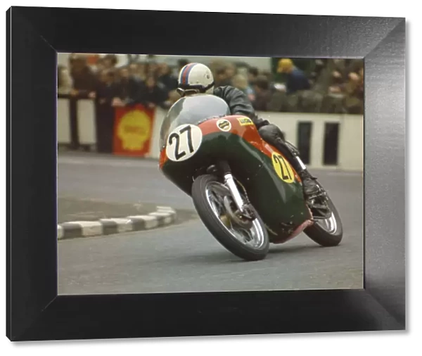 Roger Sutcliffe (Cowles Matchless) 1971 Senior TT