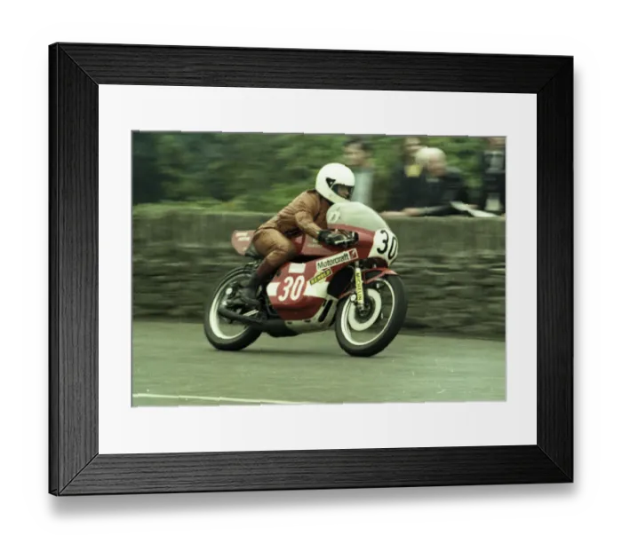Framed Print : Steve Potts (Yamaha) 1978 Senior Newcomers Manx Grand Prix Framed Print : Steve Potts (Yamaha) 1978 Senior Newcomers Manx Grand Prix