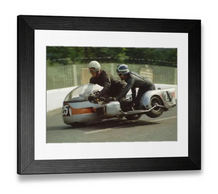 Framed Print : Eric Parkinson & Roger Osbourne (EP Crescent) 1971 750 Sidecar TT Framed Print : Eric Parkinson & Roger Osbourne (EP Crescent) 1971 750 Sidecar TT