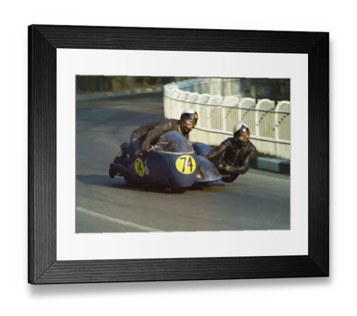 Framed Print : Rob Williamson & Jack McPherson (Weslake Triumph) 1971 750 Sidecar TT Framed Print : Rob Williamson & Jack McPherson (Weslake Triumph) 1971 750 Sidecar TT