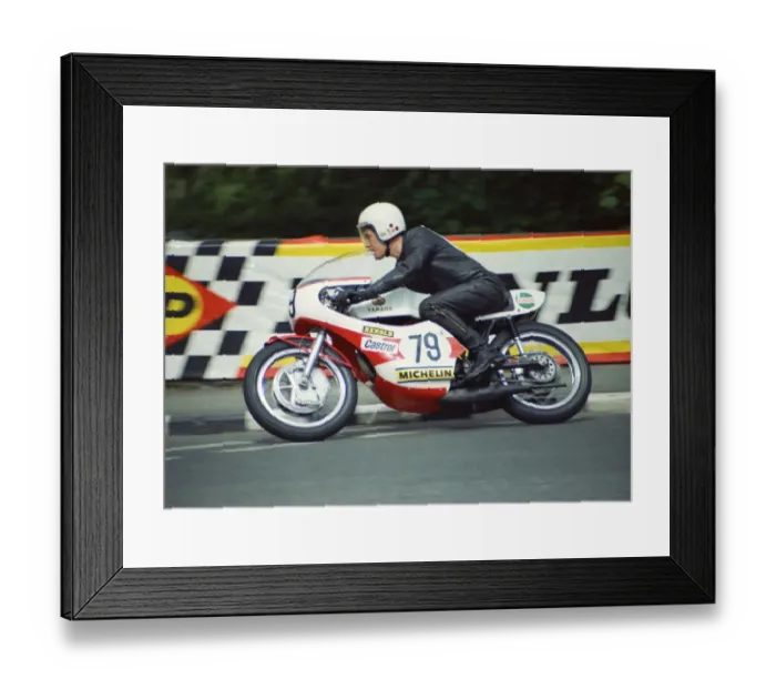 Framed Print : Tony Anderson (Yamaha) 1974 Formula 750 TT Framed Print : Tony Anderson (Yamaha) 1974 Formula 750 TT