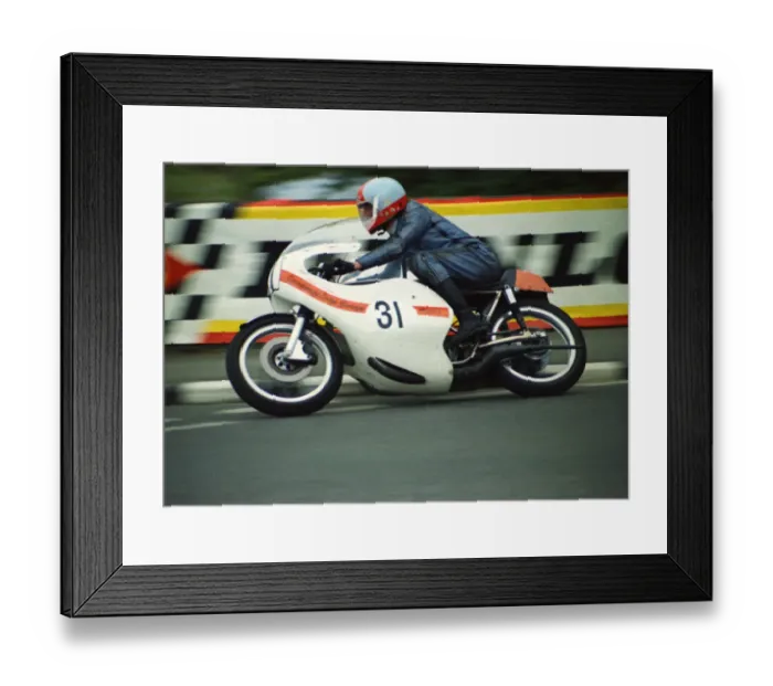 Framed Print : John Taylor (Suzuki) 1974 Formula 750 TT Framed Print : John Taylor (Suzuki) 1974 Formula 750 TT