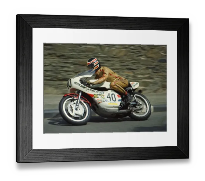 Framed Print : Tom Robinson (Johnson Yamaha) 1974 Formula 750 TT Framed Print : Tom Robinson (Johnson Yamaha) 1974 Formula 750 TT