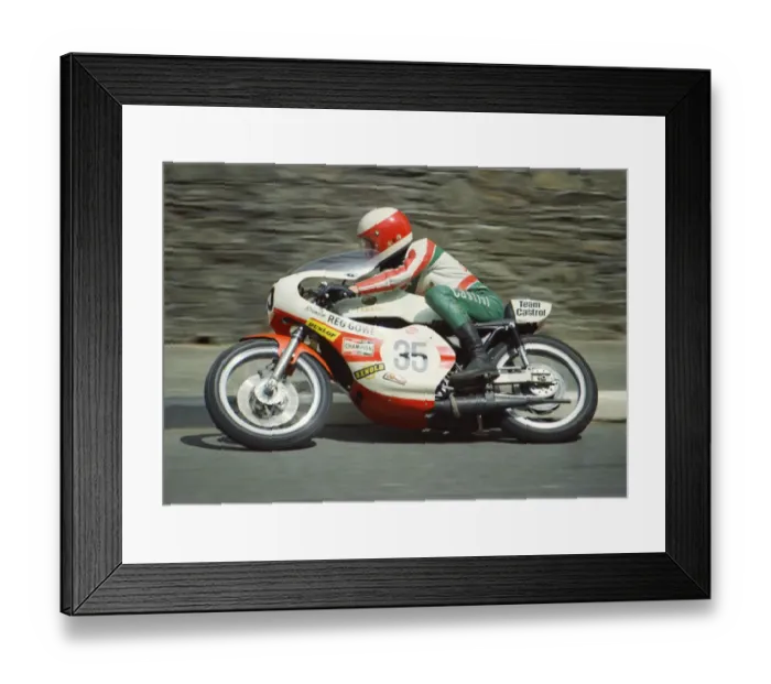 Framed Print : Bob Heath (Yamaha) 1974 Formula 750 TT Framed Print : Bob Heath (Yamaha) 1974 Formula 750 TT