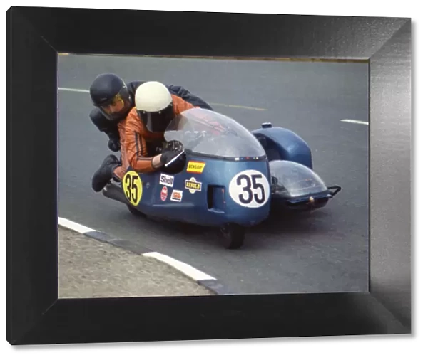 Mick Potter & Eddie Hammond (BSA) 1974 750 Sidecar TT