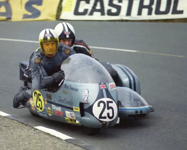 Alan Sansum & B Harris (Quaife Triumph) 1974 750 Sidecar TT