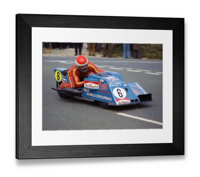 Framed Print : Gerry Boret & Nick Boret (Renwick Konig) 1974 750sc TT Framed Print : Gerry Boret & Nick Boret (Renwick Konig) 1974 750sc TT