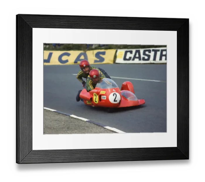 Framed Print : Heinz Luthringhauser & Hermann Hahn (BMW) 1974 750sc TT