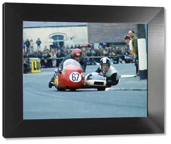 Ray Bell & Gordon Russell (Konig) 1974 750sc TT