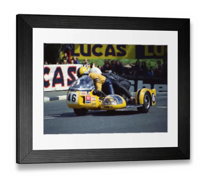 Framed Print : Bill Hodgkins & Peter Sales (Joe Francis Norton) 1974 500 Sidecar TT Framed Print : Bill Hodgkins & Peter Sales (Joe Francis Norton) 1974 500 Sidecar TT