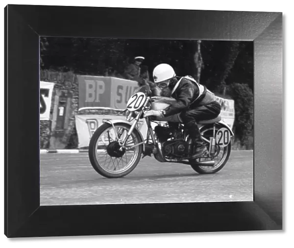 Digby Larque (Anelay) 1955 Ultra Lightweight TT