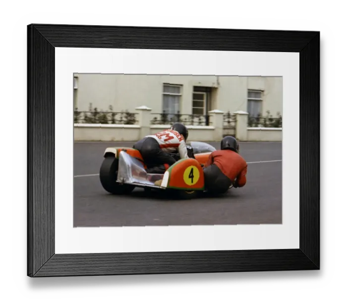 Framed Print : Rolf Steinhausen & Karl Scheurer (Konig) 1974 750 Sidecar TT