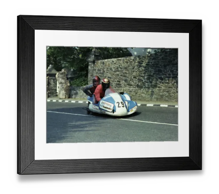 Framed Print : Derek Jones & Bryan Ayres (Daytona Yamaha) 1978 Sidecar TT Framed Print : Derek Jones & Bryan Ayres (Daytona Yamaha) 1978 Sidecar TT