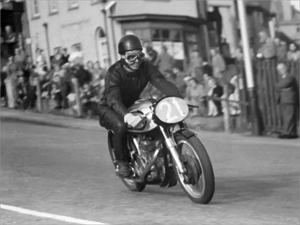 Ray Fay (Norton) 1957 Junior TT