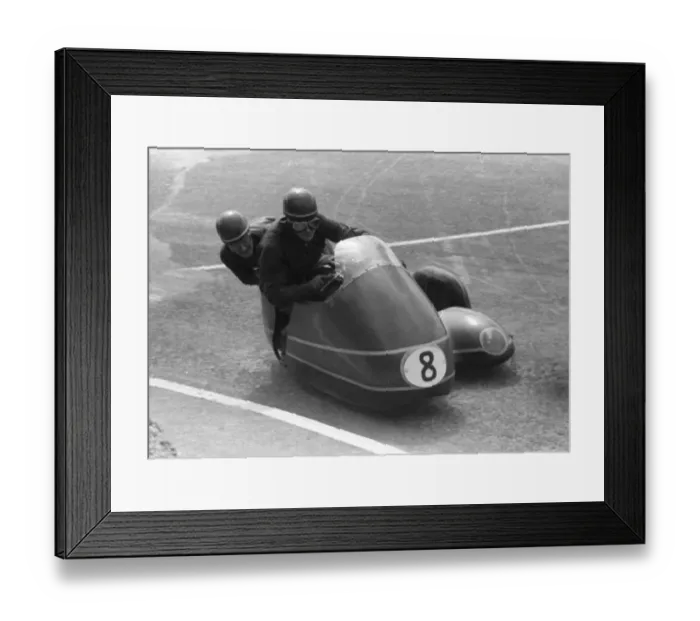 Framed Print : Owen Greenwood & E. Quilibrium (Norton) 1957 Sidecar TT Framed Print : Owen Greenwood & E. Quilibrium (Norton) 1957 Sidecar TT