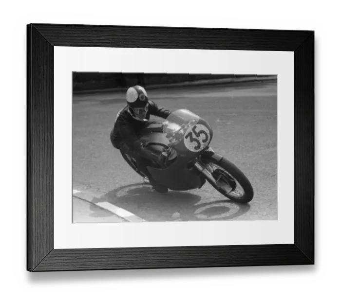 Framed Print : Geoff Tanner (Norton) 1958 Junior TT Framed Print : Geoff Tanner (Norton) 1958 Junior TT