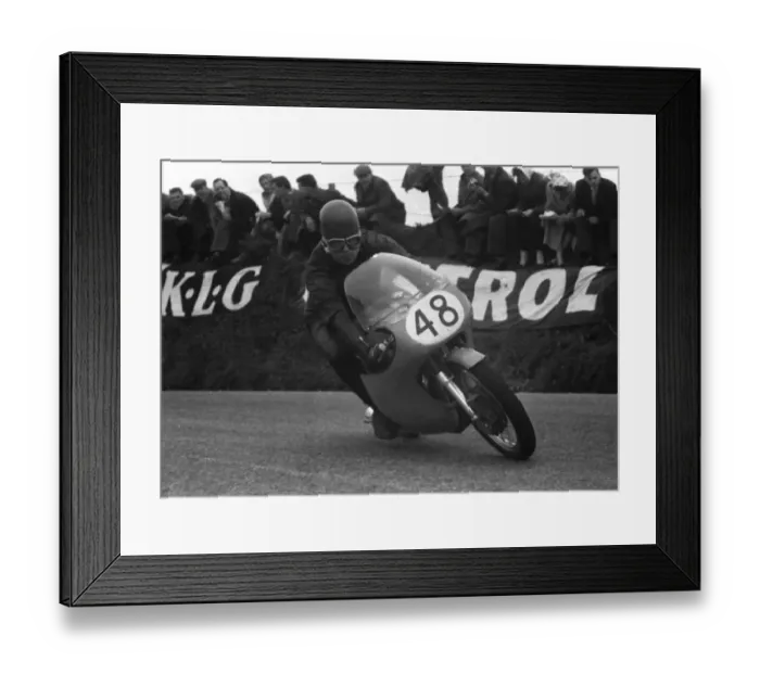 Framed Print : Alan Trow (Norton) 1958 Senior TT Framed Print : Alan Trow (Norton) 1958 Senior TT