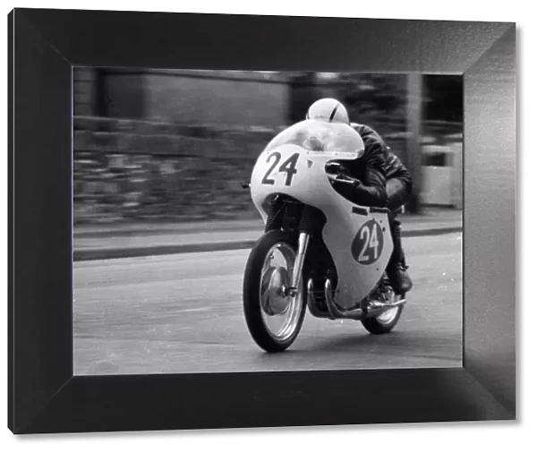 Allan Steele (Yamaha) 1966 Lightweight Manx Grand Prix