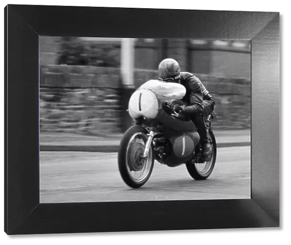 Thomas Irvine (Aermacchi) 1966 Lightweight Manx Grand Prix