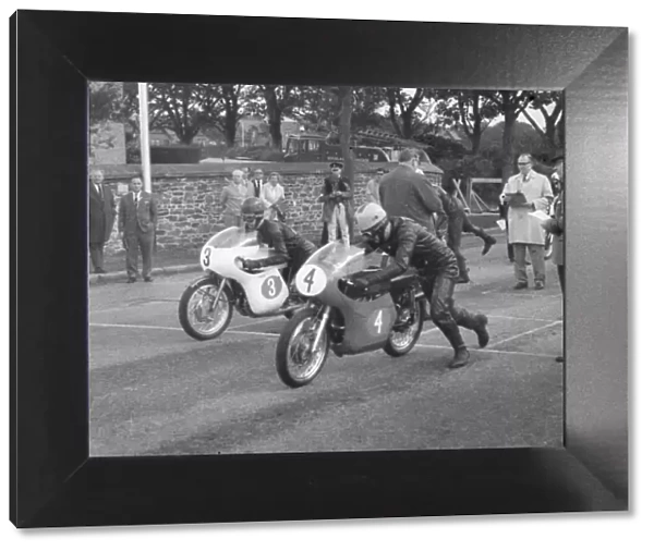 Ray Ashcroft (Yamaha) and Paul Ludlam (Ducati) 1966 Lightweight Manx Grand Prix