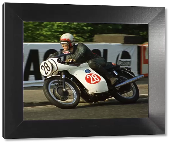 Martyn Ashwood (Triumph) 1970 Production TT
