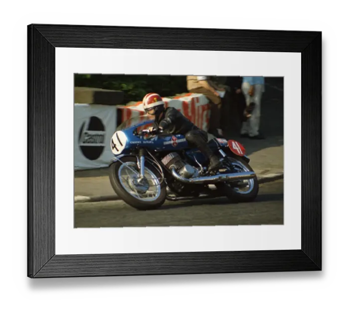 Framed Print : Frank Whiteway (Crooks Suzuki) 1970 Production TT Framed Print : Frank Whiteway (Crooks Suzuki) 1970 Production TT
