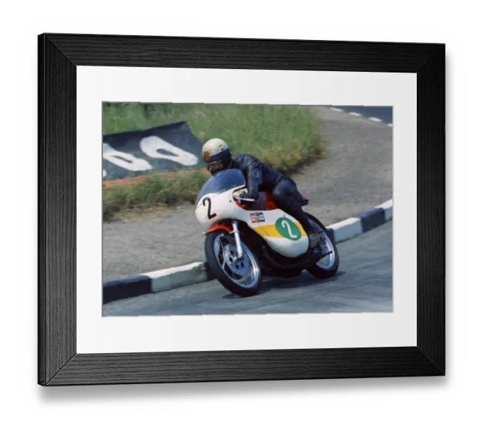 Framed Print : Bill Smith (Yamaha) 1970 Lightweight TT