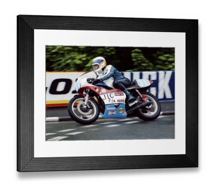 Framed Print : Mark Wieczorek (Yamaha) 1980 Formula Two TT Framed Print : Mark Wieczorek (Yamaha) 1980 Formula Two TT