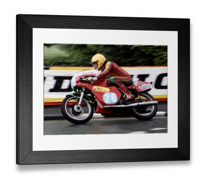 Framed Print : Wolf Gerstenmaier (Yamaha) 1980 Formula Two TT Framed Print : Wolf Gerstenmaier (Yamaha) 1980 Formula Two TT