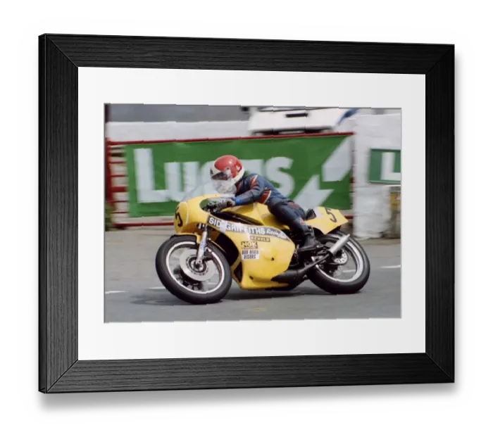 Framed Print : Tony Rutter (Yamaha) 1981 Senior TT Framed Print : Tony Rutter (Yamaha) 1981 Senior TT
