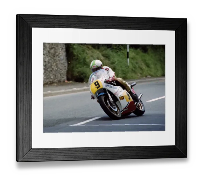 Framed Print : Alex George (Suzuki) 1981 Senior TT Framed Print : Alex George (Suzuki) 1981 Senior TT