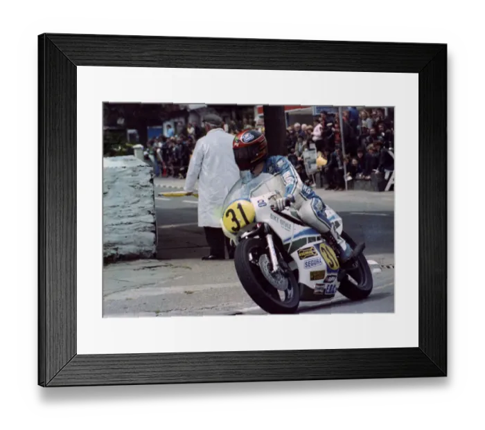 Framed Print : John Weeden (Yamaha) 1981 Senior TT Framed Print : John Weeden (Yamaha) 1981 Senior TT
