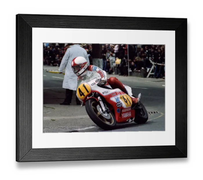 Framed Print : Dave Dean (Yamaha) 1981 Senior TT Framed Print : Dave Dean (Yamaha) 1981 Senior TT
